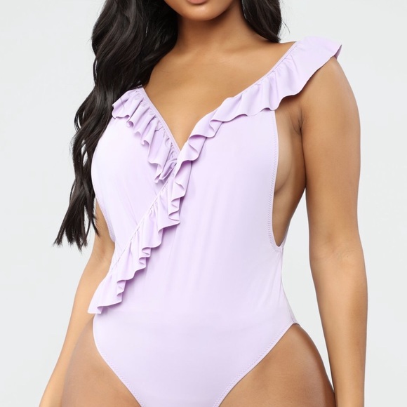 Fashion Nova Lavender Purple Ruffled Accent Bathing Suit Size Small - Picture 2 of 5